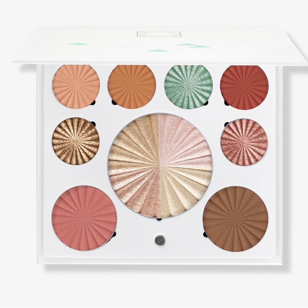 OFRA Cosmetics Good To Go Mini Mix Face Palette - Multi-Color.NWT